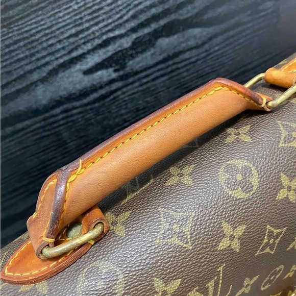 Louis Vuitton Briefcase ( Serviette ). - Picture 11 of 17